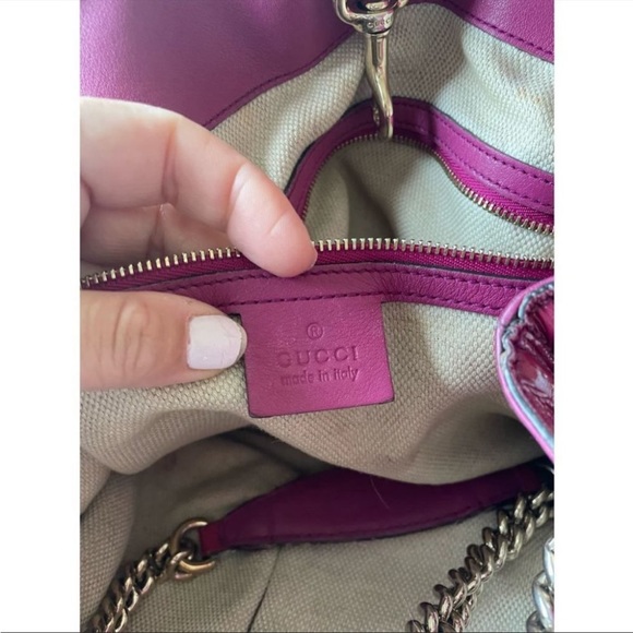 Gucci Soho medium size/Gucci Soho Medium Black Double Leather Chain Shoulder Bag - Picture 8 of 16